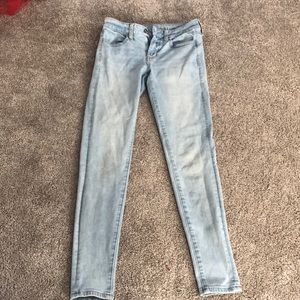 light blue American Eagle jeggings
